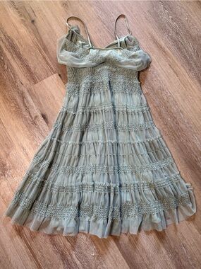 Max Studio Sage Green Smocked Tiered Midi Dress Size Medium